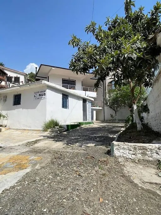Villa Agalliu City Center Berat 0*,